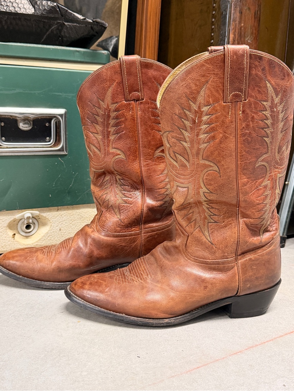Tony Lama Brown Leather Embroidered Cowboy Boots